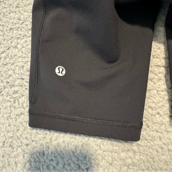 Lululemon Wunder Train High-Rise Short 8” Black Sz 0 Legging Comfort Athleisure - Picture 5 of 11